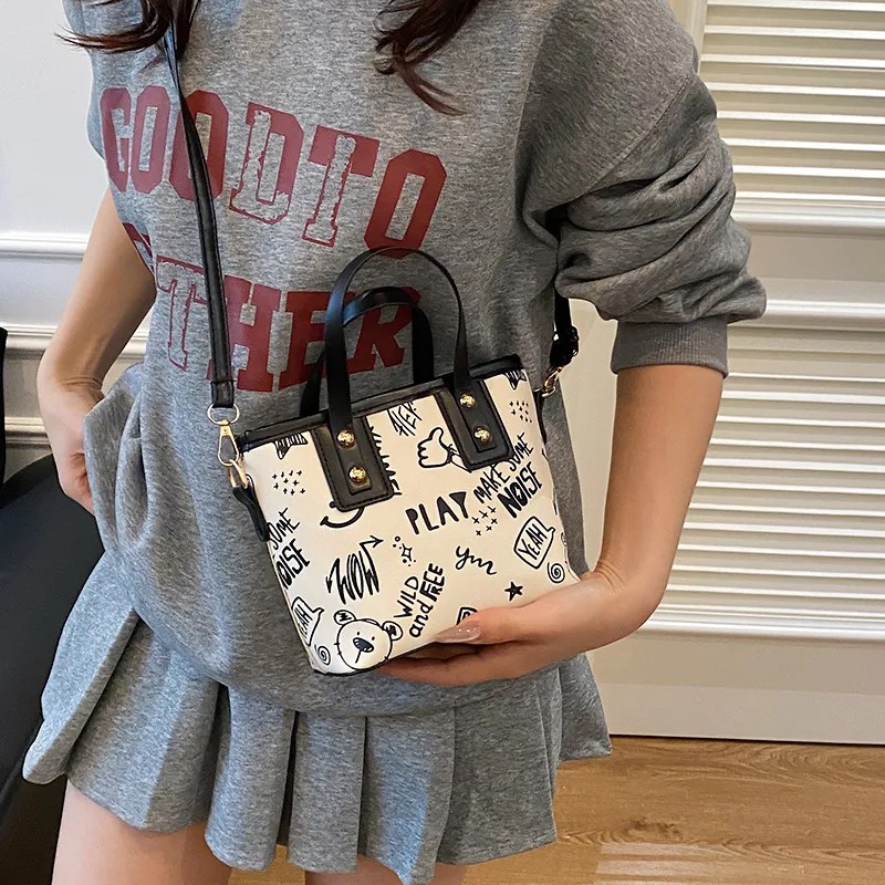 TOUTSEUL YOLO PU Shoulder Bag Women's Black/Pink/Blue/Brown-2
