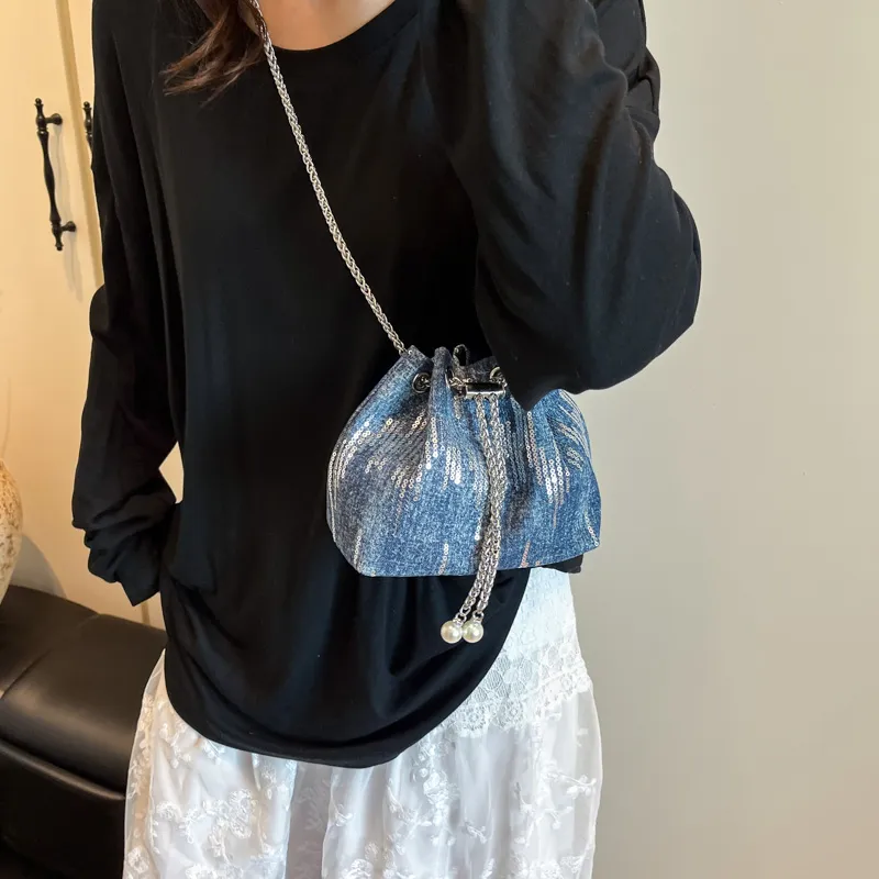 TOUTSEUL YOLO Denim Bucket Bag, Shoulder Bag Women's Black/Light Blue/Dark Blue-7