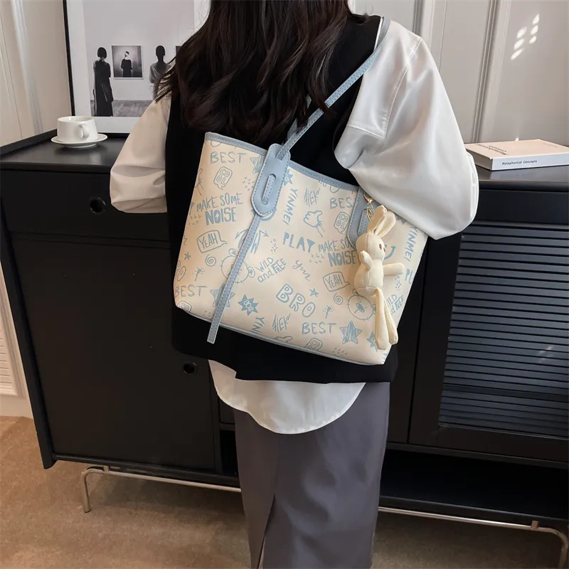 TOUTSEUL YOLO PU Tote Bag, Shoulder Bag Regular Women's Black/Blue/Pink/Brown-9