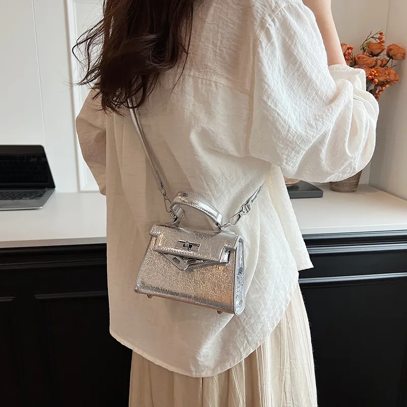 TOUTSEUL YOLO PU One Shoulder Handbag Regular Women's Black/Gold/Silver/Colorful Silver-19