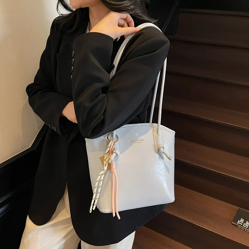 TOUTSEUL YOLO PU Bucket Bag, Shoulder Bag Women's Beige/Silver/Black/Light Blue/Pink/Ankara Red-11