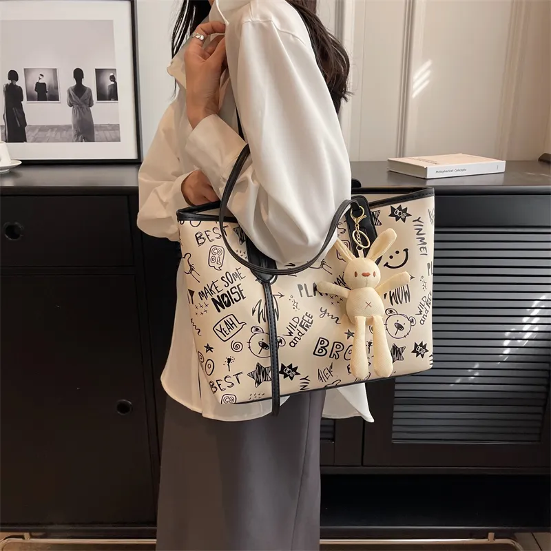 TOUTSEUL YOLO PU Tote Bag, Shoulder Bag Regular Women's Black/Blue/Pink/Brown-1