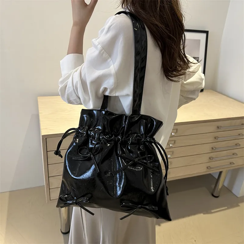 TOUTSEUL YOLO PU Tote Bag, Shoulder Bag Regular Women's White/Silver/Red/Black/Yellow-16
