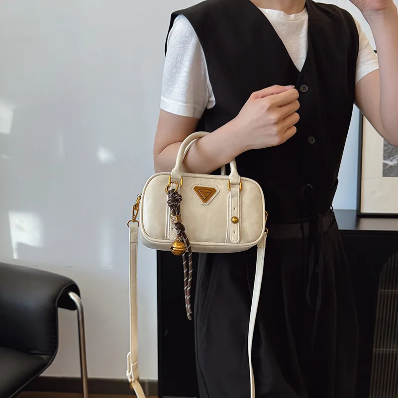 TOUTSEUL YOLO PU One Shoulder Handbag Women's Ecru/Black/Khaki/Brown-1