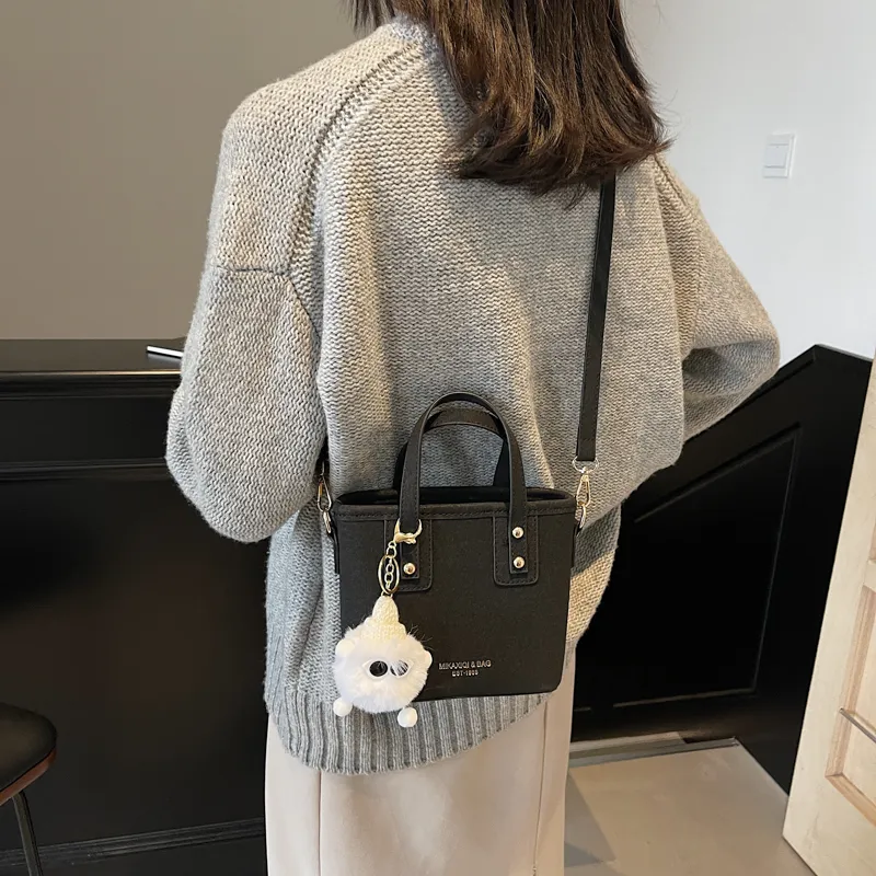 TOUTSEUL YOLO Pu Crossbody One Shoulder Handbag Women's Ecru/Black/Pink/Coffee-6