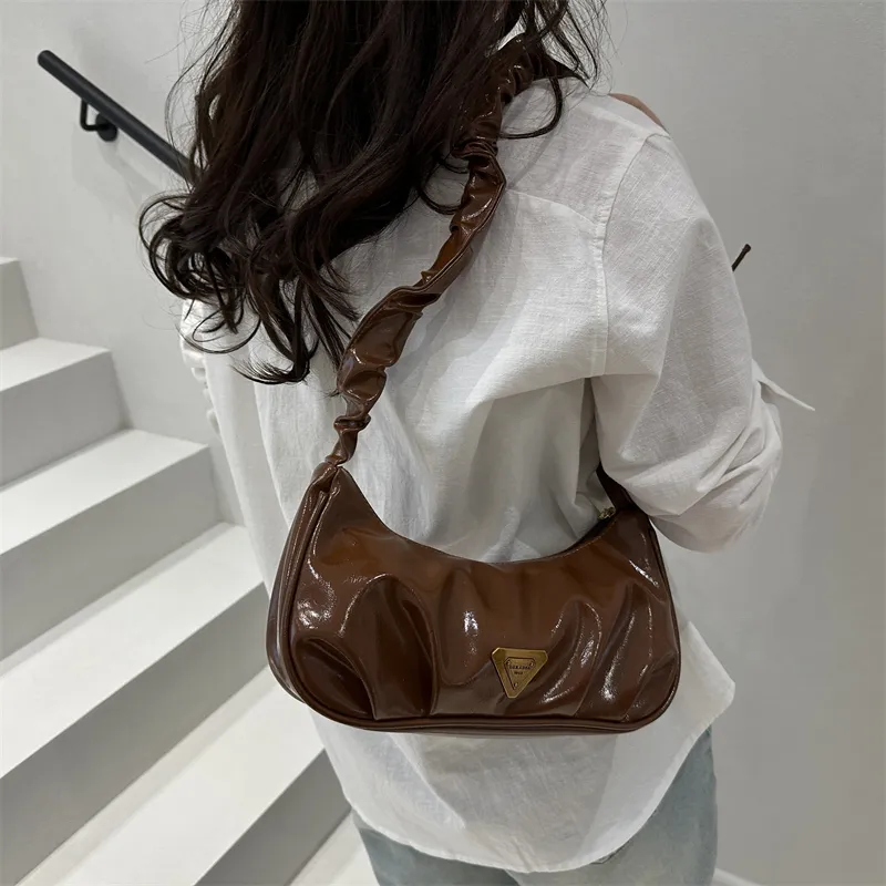 TOUTSEUL YOLO Special Fabric Shoulder Bag Women's Multicolor-20