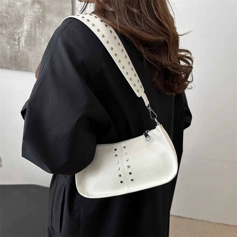 TOUTSEUL YOLO PU Shoulder Bag Women's White/Green/Red/Black/Brown-4