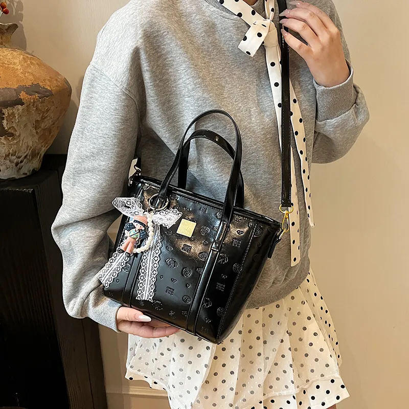 TOUTSEUL YOLO PU One Shoulder Handbag Women's White/Black/Blue/Pink-10