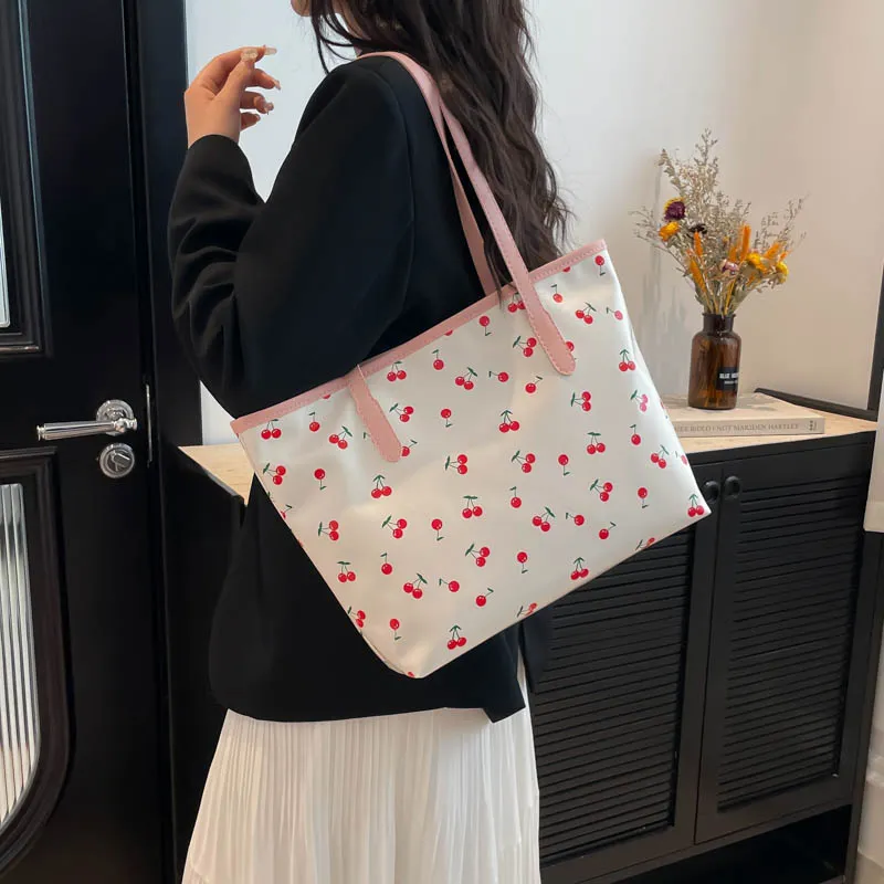 TOUTSEUL YOLO PU Tote Bag, Shopping Bag, Shoulder Bag Women's Multicolor-11