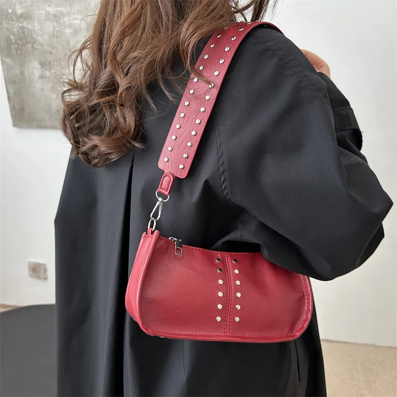 TOUTSEUL YOLO PU Shoulder Bag Women's White/Green/Red/Black/Brown-14