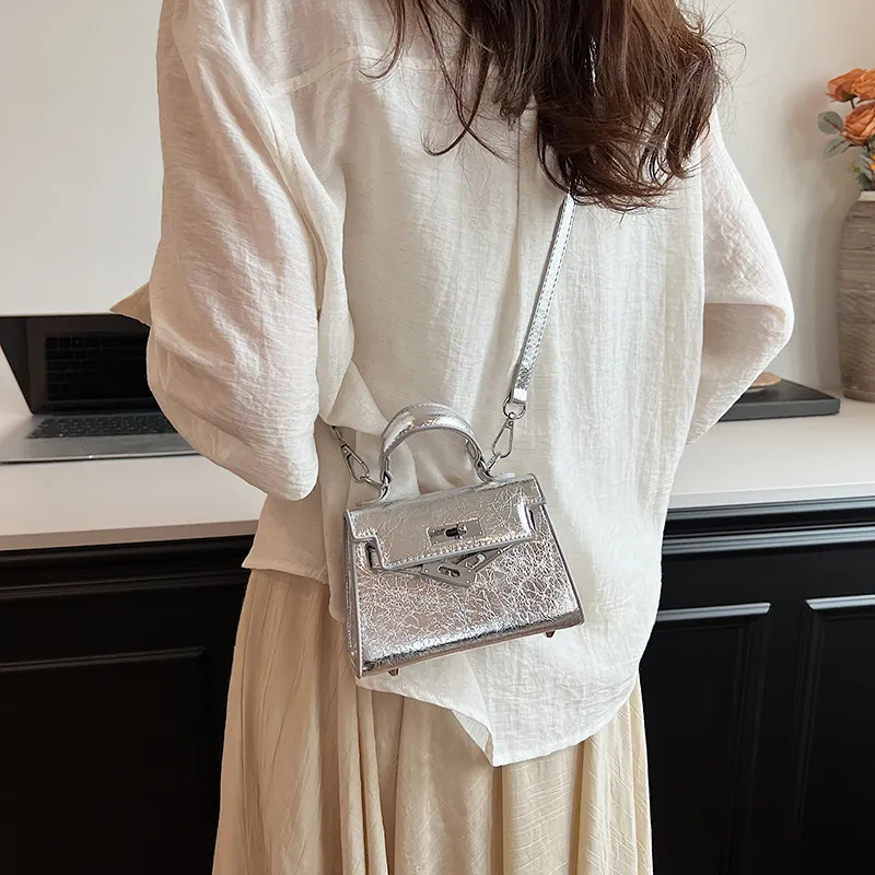 TOUTSEUL YOLO PU One Shoulder Handbag Regular Women's Black/Gold/Silver/Colorful Silver-18