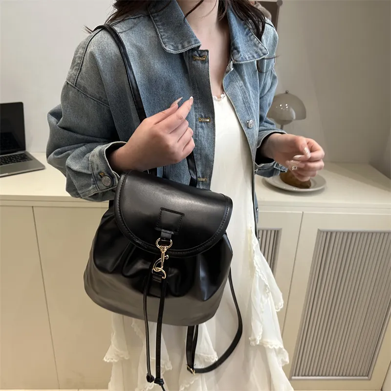 TOUTSEUL YOLO PU Backpack Regular Women's White/Pink/Black/Brown-2