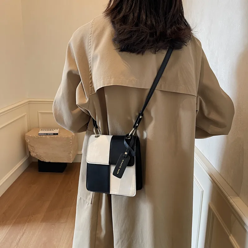 TOUTSEUL YOLO PU One Shoulder Handbag Women's White & Brown/White & Black/Coffee/Black-4