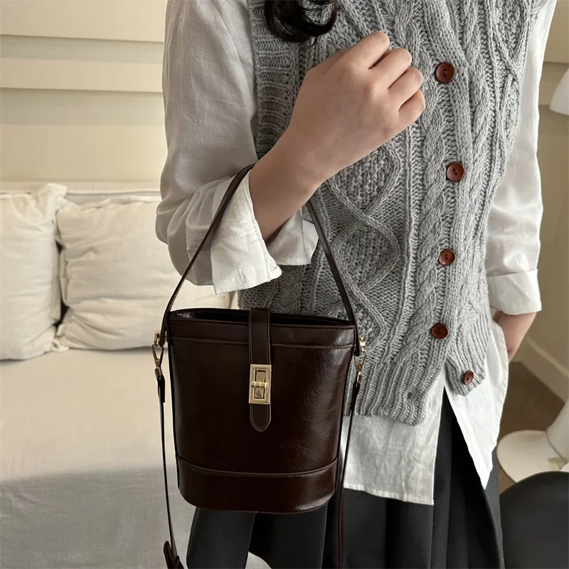 TOUTSEUL YOLO PU One Shoulder Handbag Women's Multicolor-21