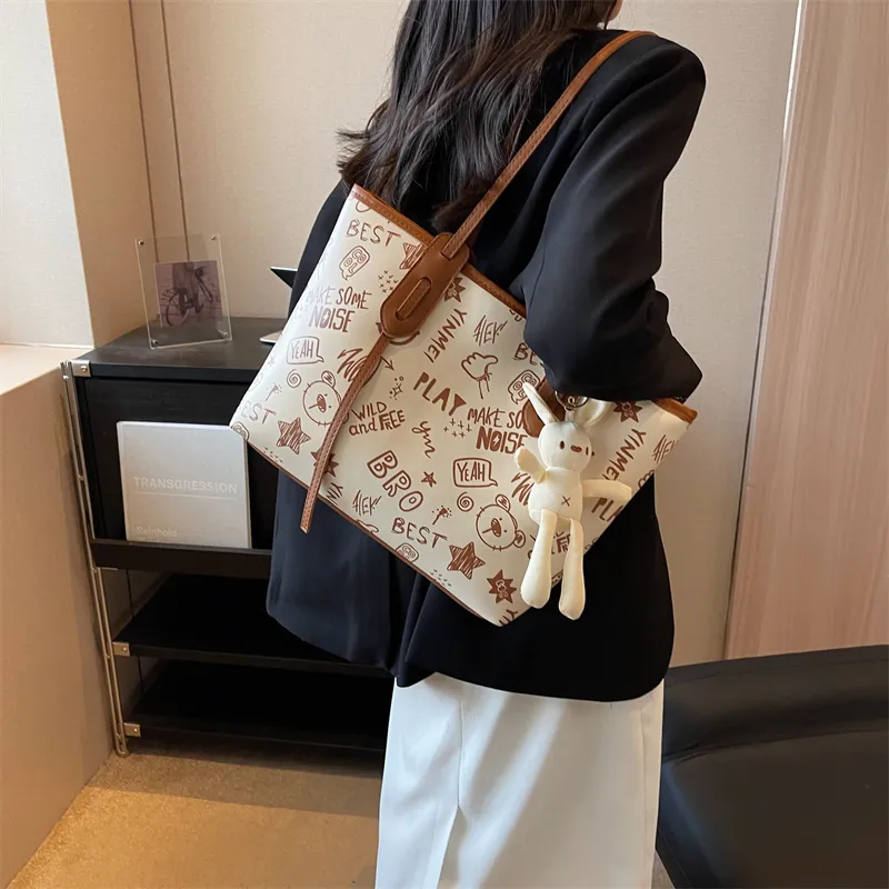 TOUTSEUL YOLO PU Tote Bag, Shoulder Bag Regular Women's Black/Blue/Pink/Brown-19