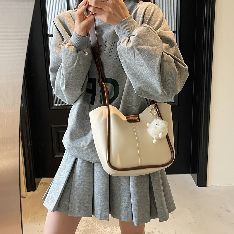TOUTSEUL YOLO PU Shoulder Bag Women's Black/Khaki/Ecru/Coffee-17