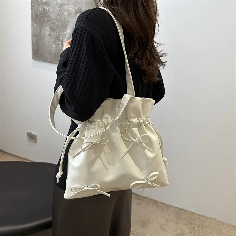 TOUTSEUL YOLO PU Tote Bag, Shoulder Bag Regular Women's White/Silver/Red/Black/Yellow-5