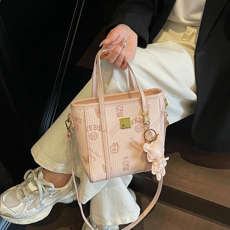 TOUTSEUL YOLO PU One Shoulder Handbag Women's White/Black/Pink/Brown-14