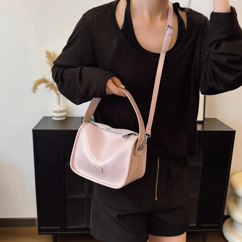 TOUTSEUL YOLO PU Handbag Regular Women's Multicolor-17