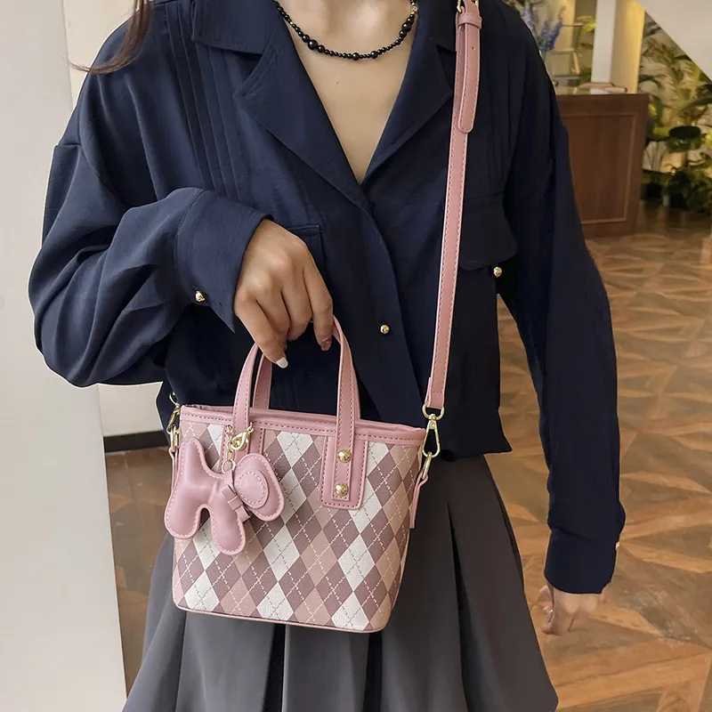 TOUTSEUL YOLO PU One Shoulder Handbag Women's White/Pink/Brown/Black-8