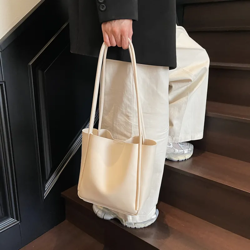TOUTSEUL YOLO PU Shoulder Bag Women's Brown/Coffee/Black/White-20