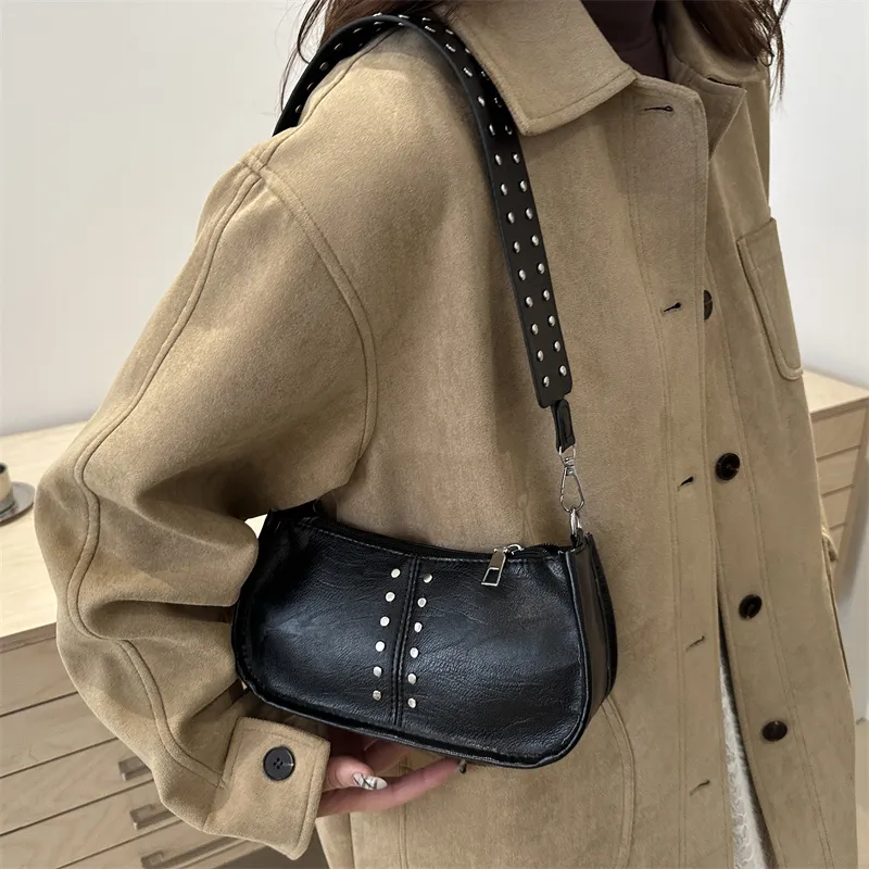 TOUTSEUL YOLO PU Shoulder Bag Women's White/Green/Red/Black/Brown-23