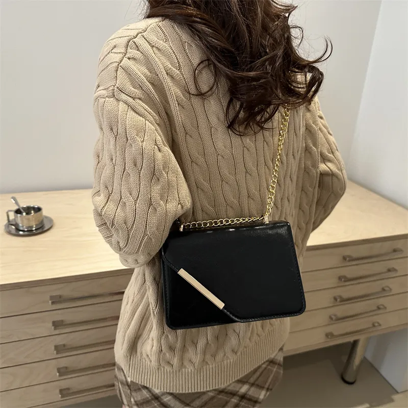 TOUTSEUL YOLO PU Shoulder Bag Women's White/Red/Black-4