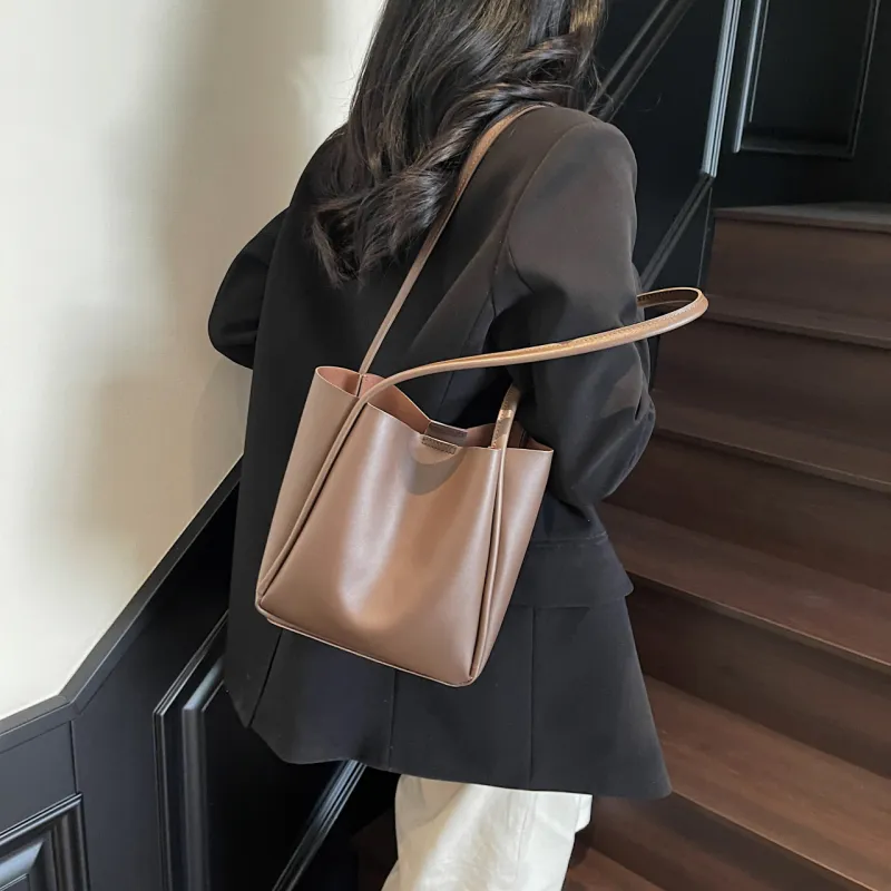 TOUTSEUL YOLO PU Shoulder Bag Women's Brown/Coffee/Black/White-11