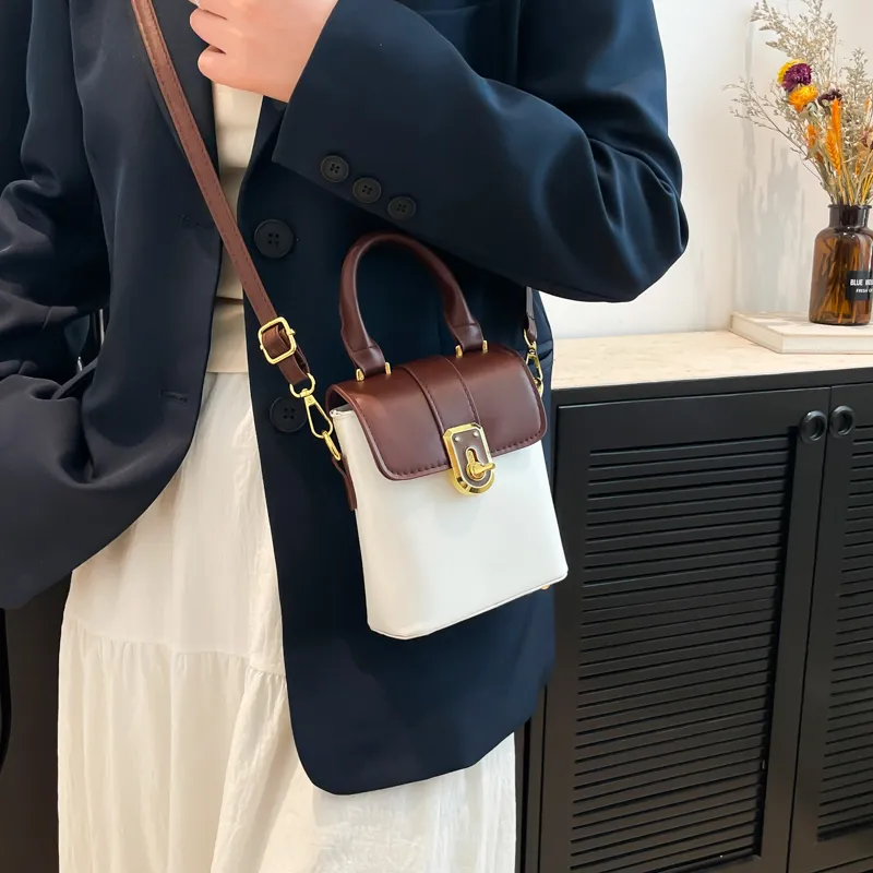 TOUTSEUL YOLO PU One Shoulder Handbag Regular Women's White/Black/Khaki-3