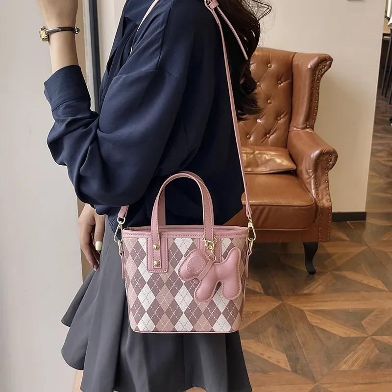 TOUTSEUL YOLO PU One Shoulder Handbag Women's White/Pink/Brown/Black-10