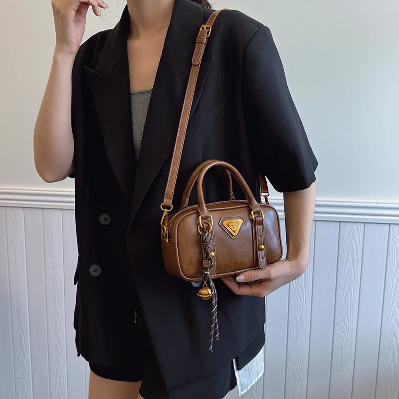 TOUTSEUL YOLO PU One Shoulder Handbag Women's Ecru/Black/Khaki/Brown-20