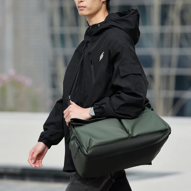 Dusen Kangaroo PU Crossbody Bag Men's Olive Green/Black-1