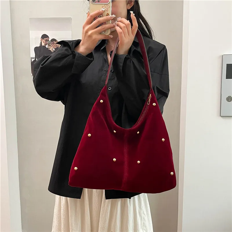 Dusen Kangaroo Velour Shoulder Bag Women's Black/Red/Beige/Coffee/Brown-5