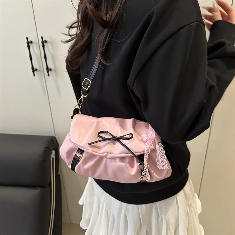 Dusen Kangaroo PU Shoulder Bag Women's White/Black/Pink-14