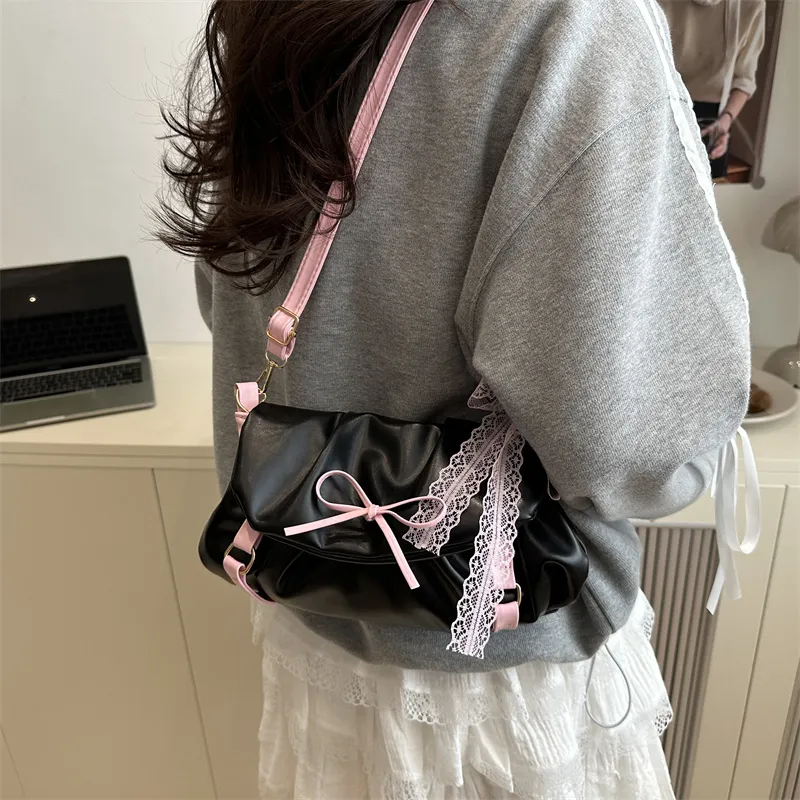 Dusen Kangaroo PU Shoulder Bag Women's White/Black/Pink-9