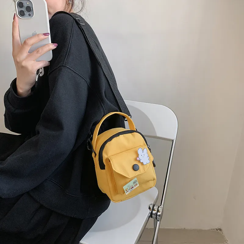 Dusen Kangaroo Canvas Crossbody One Shoulder Handbag Unisex Black/White/Yellow-9