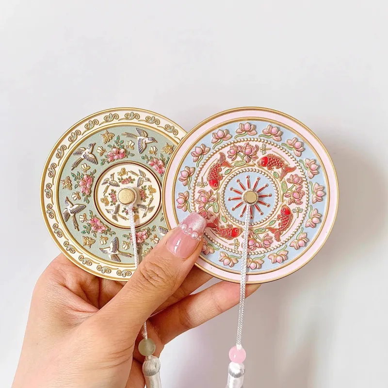 Future Maple Traditional Chinese Style, Qu Rào Flower Branch Handheld, Portable On The Go Make Up Mirrors-2