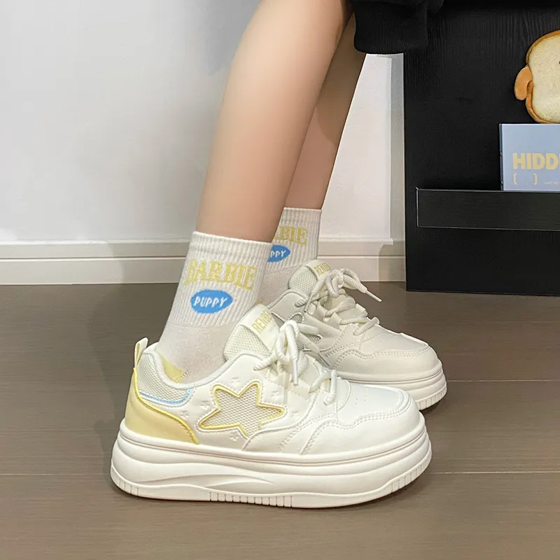 RENBEN Lightweight And Breathable Low Top Skateboard Shoes Women's Beige Yellow-6