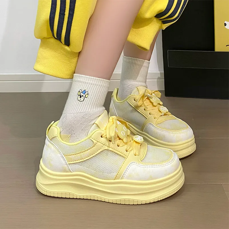 RENBEN Lightweight And Breathable Low Top Skateboard Shoes Women's Yellow-7