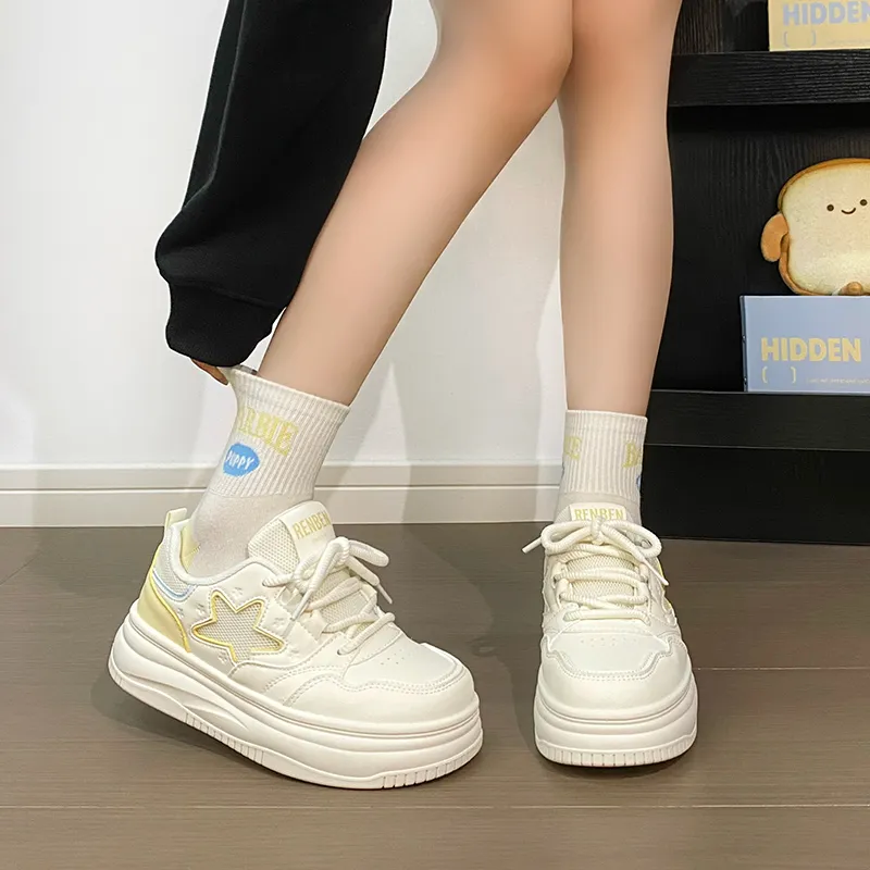 RENBEN Lightweight And Breathable Low Top Skateboard Shoes Women's Beige Yellow-5