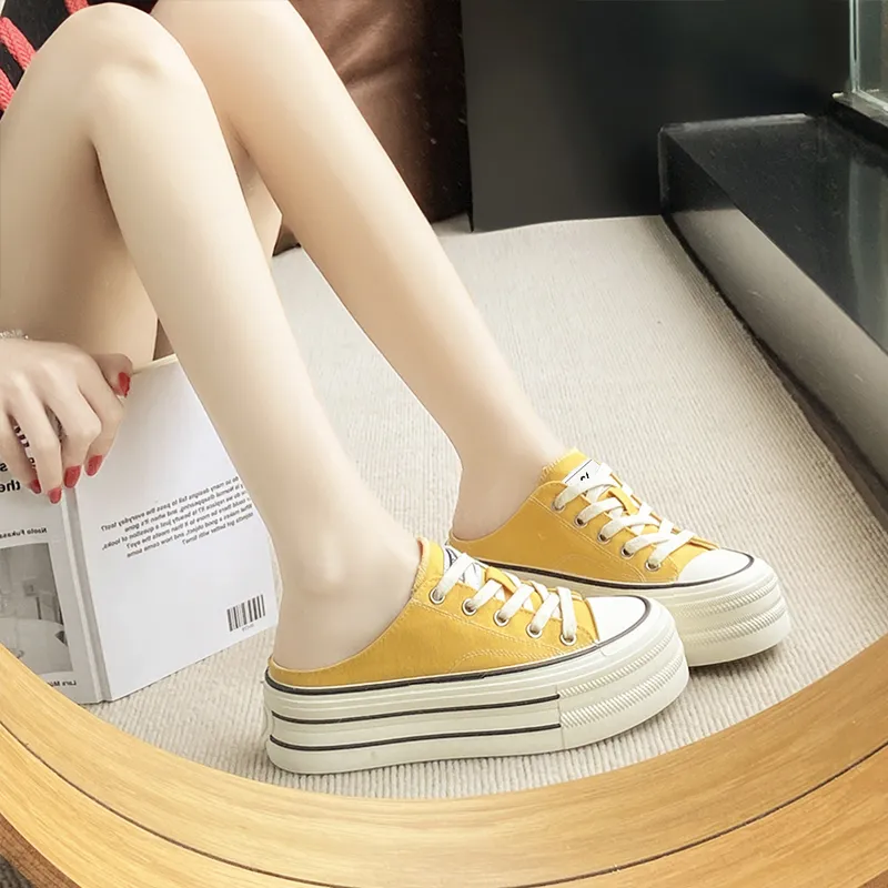 Colorful Creations Stitching Slip Resistant Abrasion Resistant Quiet Closed Toe Slippers Women's-8