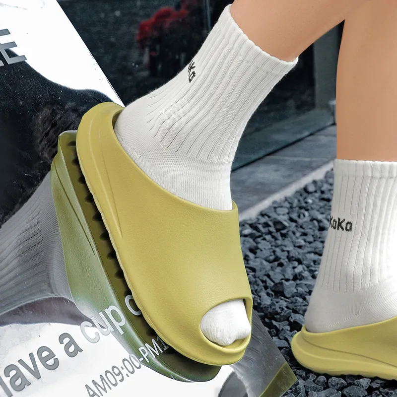 Colorful Creations EVA Cut Out Slip Resistant Abrasion Resistant Odor Resistant Quiet Slide Slippers Men's-22