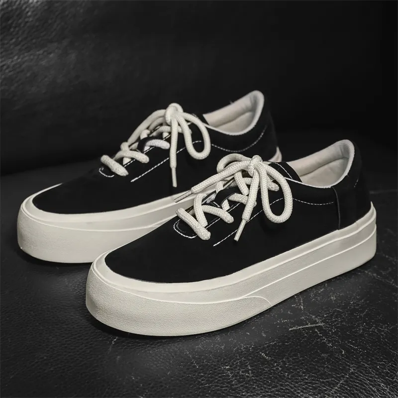 Colorful Creations Skateboard Shoes Men Low Top Black/Camel-9