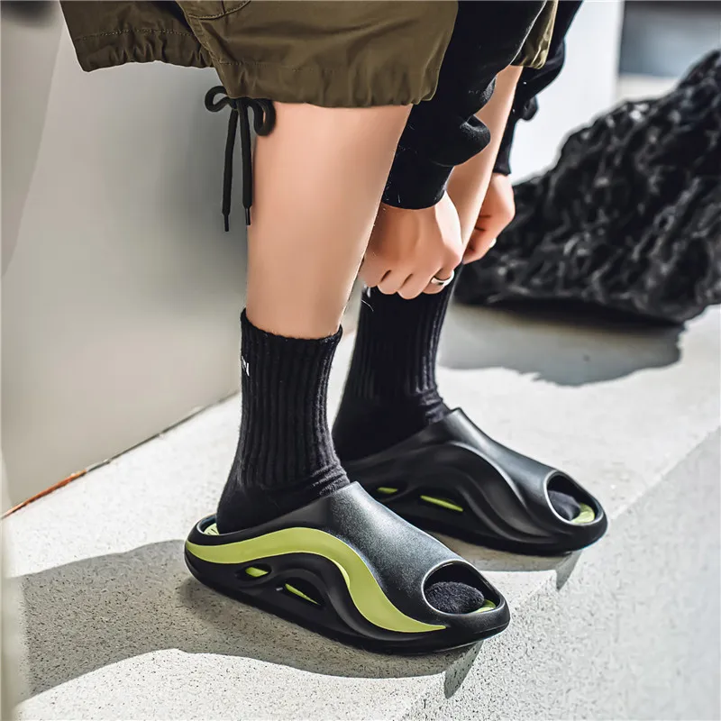Colorful Creations EVA Slip Resistant Abrasion Resistant Quiet Slide Slippers Men's-8