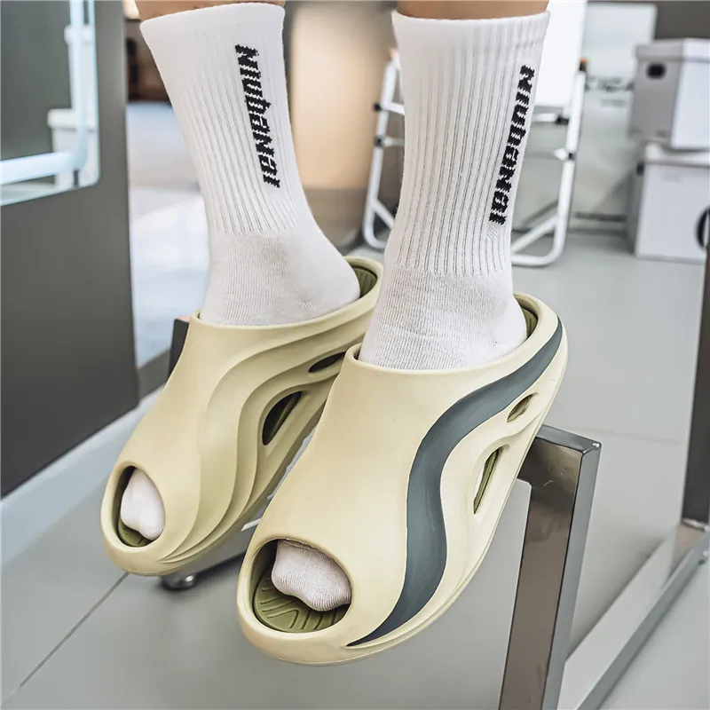 Colorful Creations EVA Slip Resistant Abrasion Resistant Quiet Slide Slippers Men's-14