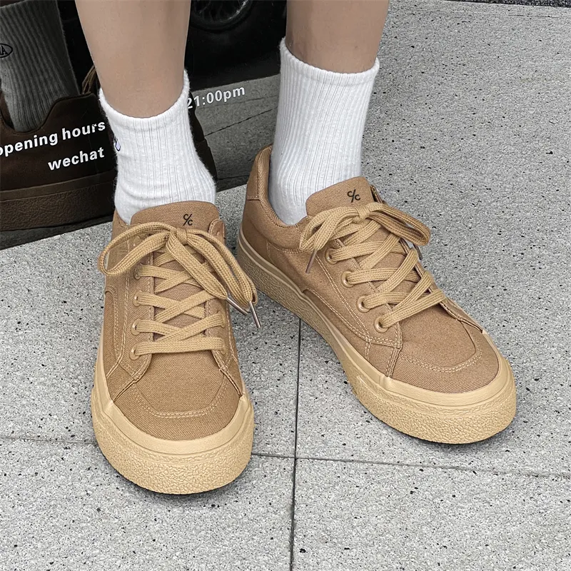 Colorful Creations Abrasion Resistant, Breathable, Waterproof, Slip Resistant Low Top Canvas Shoes Men's-9