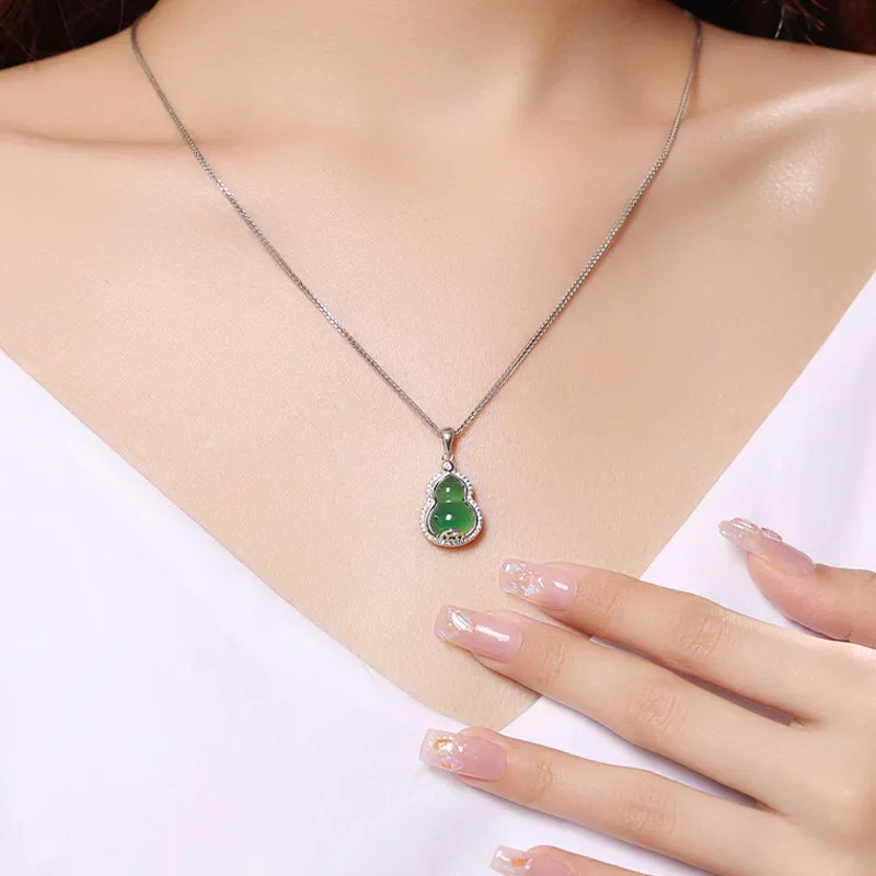 Furunlai Chalcedony Jade Necklaces Unisex-5