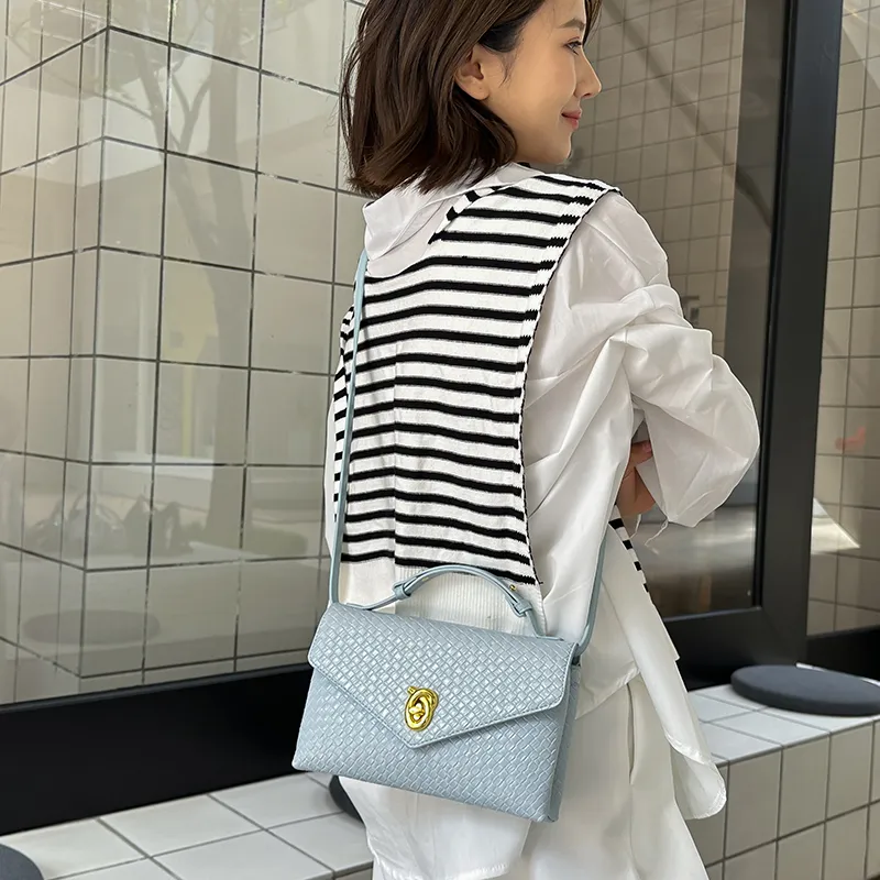 Yalu Woven Pattern Handbag Regular Women's Multicolor-10