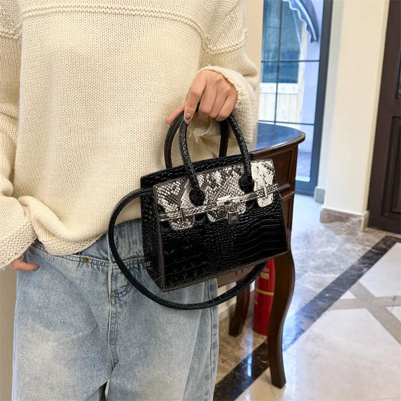 Yalu PU One Shoulder Handbag Women's Multicolor-2
