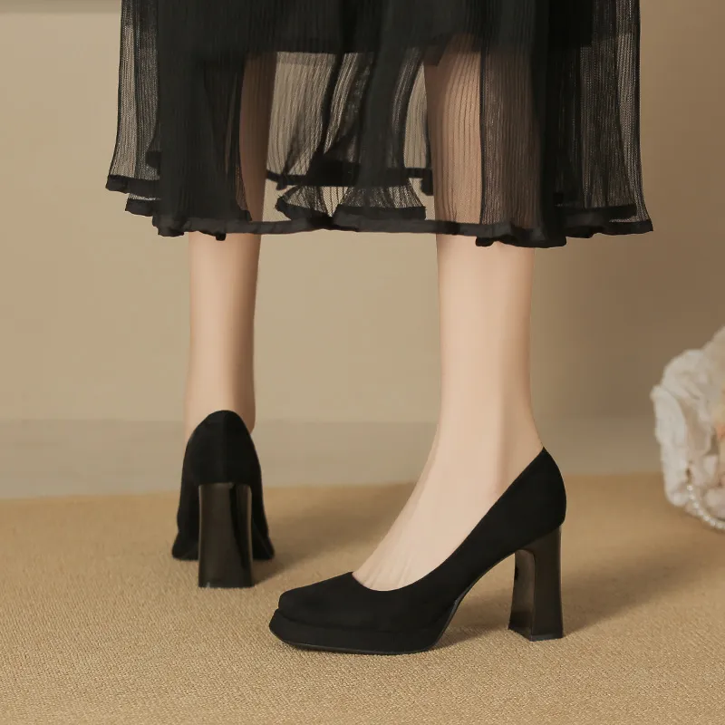 Lan Miao Chunky Heel High Heels Women's Black-3